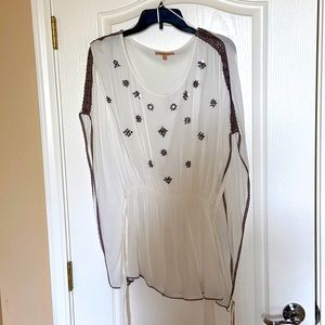 Beautiful top with glitter from Gibson Latimer